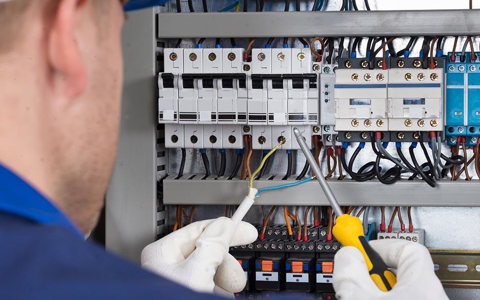 tarif d'un électricien Colombes